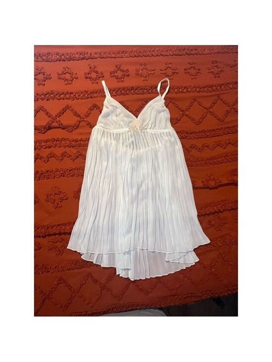 Gilligan & O'Malley Other - White mini spaghetti straps, panty, brand, new with tags, sexy Teddy nightie. Sz